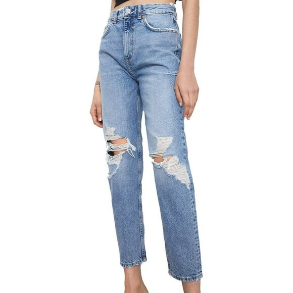 2/$30 Zara Women Ripped Mom Fit Jeans Size 40 - Picture 1 of 14